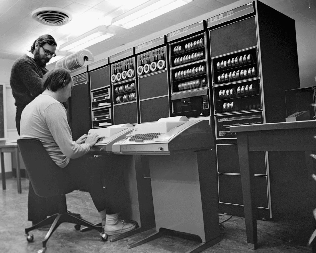 Ken Thompson and Dennis Ritchie at the PDP-11 in 1972